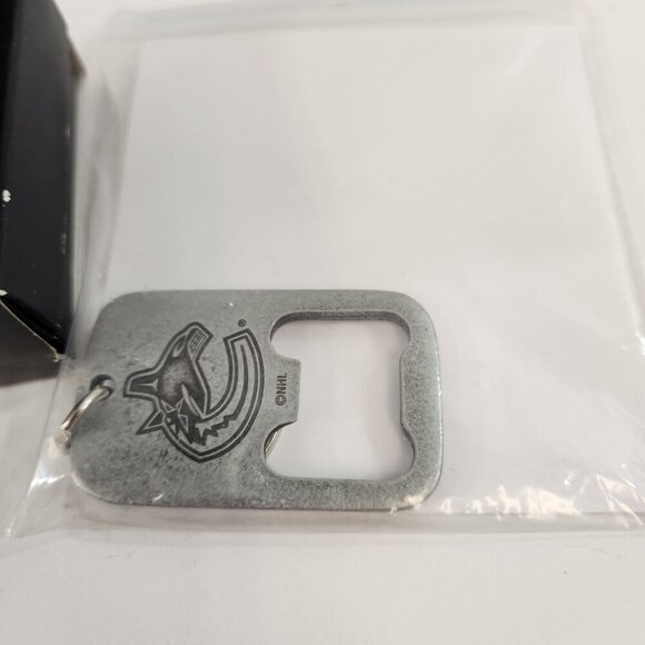 NHL Vancouver Canucks Heart Bracelets x 2 and Bottle Opener Bundle Avon - Picture 2 of 10